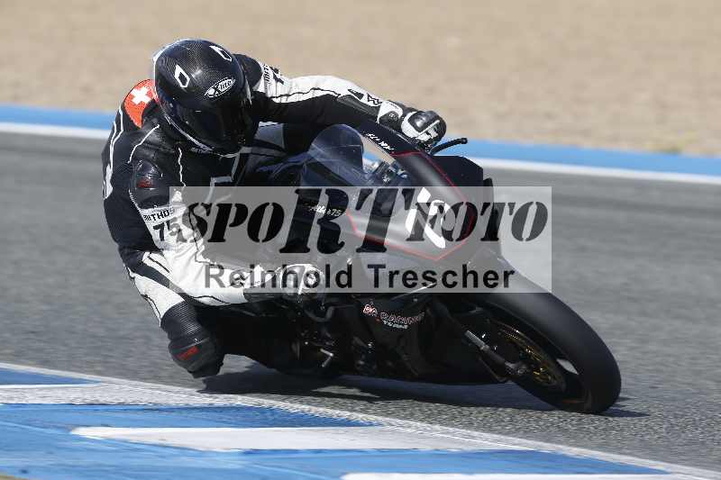 /Archiv-2024/02 29.01.-02.02.2024 Moto Center Thun Jerez/Gruppe schwarz-black/75